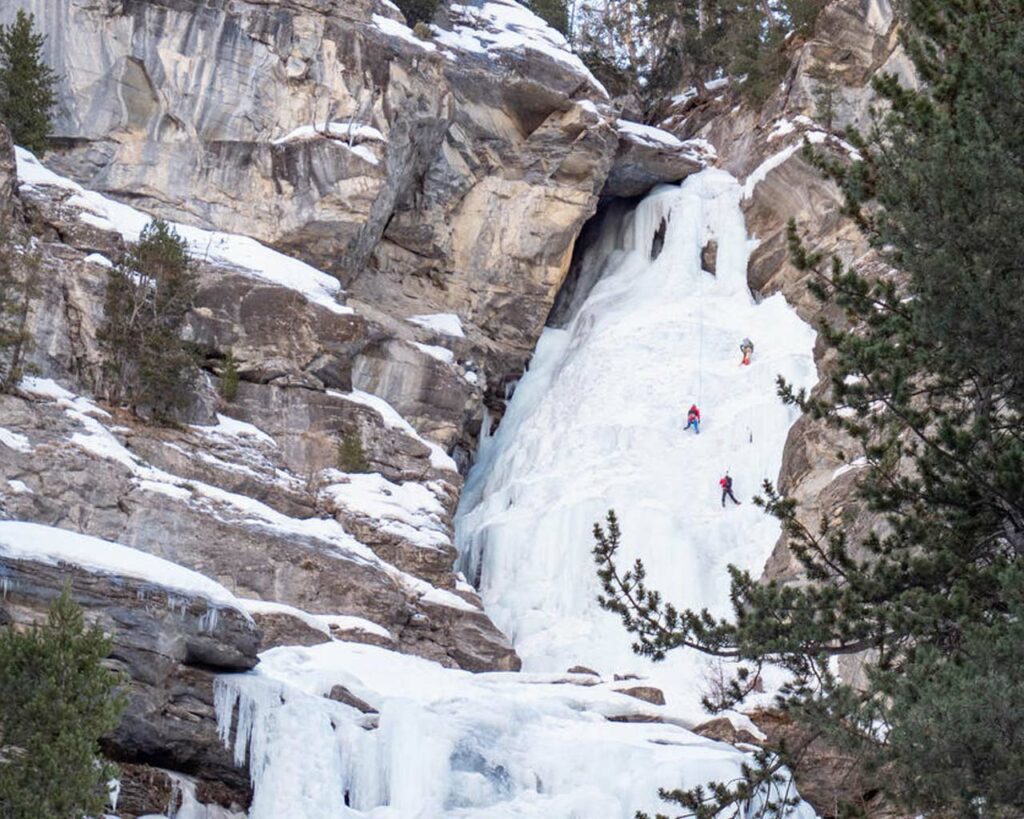 Ice climbing in Val Cenis