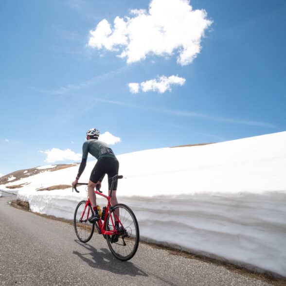 10 activités à faire au printemps à Val Cenis : en piste à vélo de route !