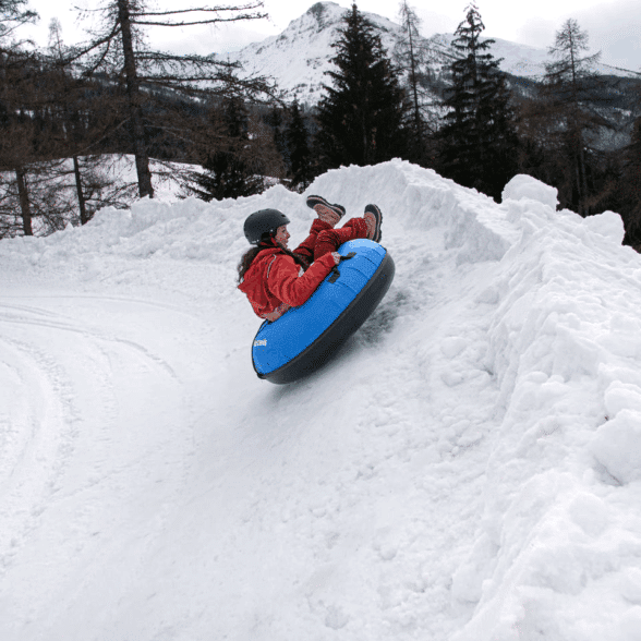 Snowtubing : glissades fun pour toute la famille