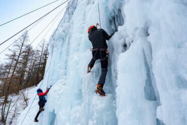 Ice climbing Bessans, Barmettes, Haute Maurienne Vanoise, Terre d&#039;Alpinisme label