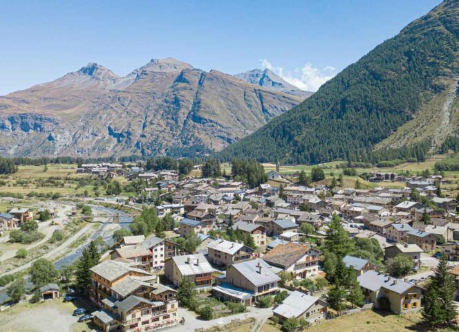 BE_decouvrir-le-village