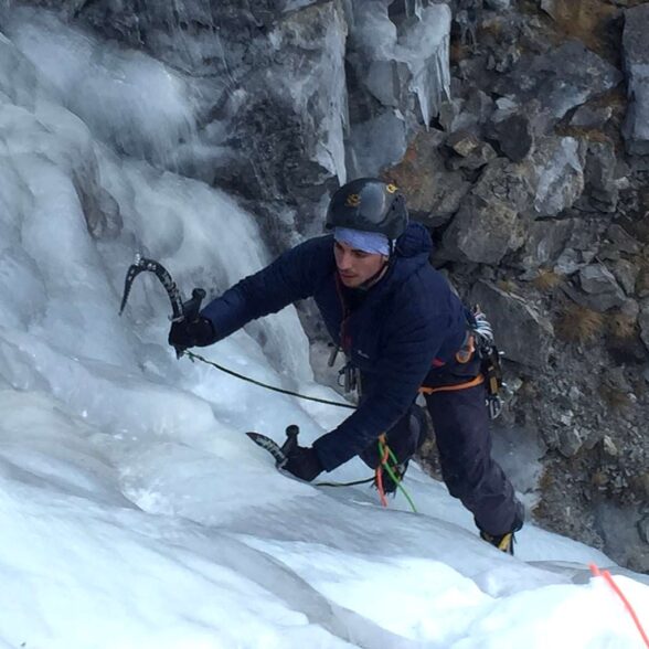 Year-round activities. Discover ski touring with the Bessans and Bonneval sur Arc ski schools.