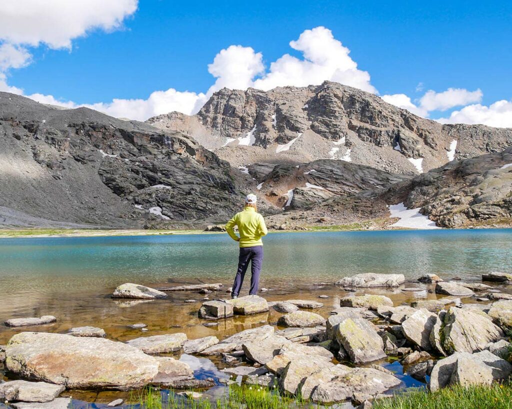 Summer hiking activity in Bonneval sur Arc