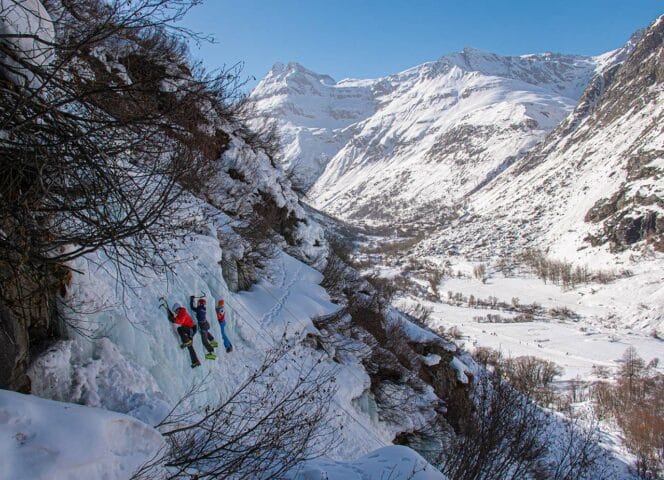 1280x1024-BON-Top5-hiver-cascade-de-glace